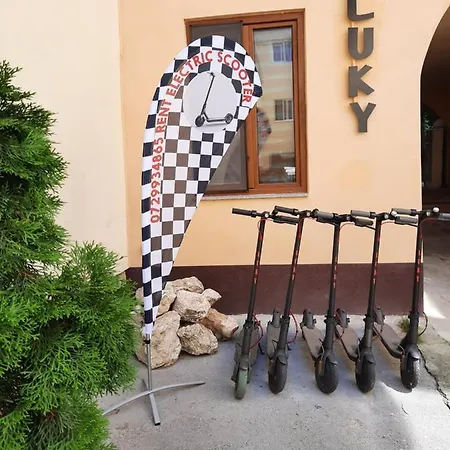 Luky13 Apartment Brasov